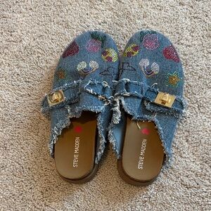 Steve Madden Kids Denim Slippers with Colorful Embroidery
